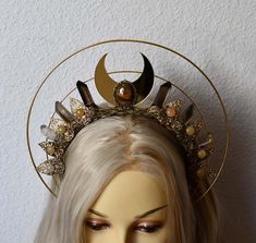 Wedding Celestial, Witch Crown, Goddess Witch, Moon Symbol, Starry Night Wedding, Pagan Wedding, Book Dress, Crown Silver, Moon Symbols