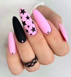 Unique Black Nail Designs, Opposite Nails, Goth Valentines Nails, Pink Goth Nails, Nails Designer, August Nails, Punk Nails, Stylish Nails Designs