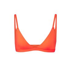 The ultimate triangle bra with 2-ply supportive stretch and second-skin softness. Max-stretch fabric never cuts into the skin, allowing live-in comfort. Orange Fits, Low Cut Top, Fame Dr, Triangle Bralette, Bathing Suit Top, Triangle Bra, Fashion Pieces, Bra Top, Bra Styles