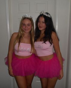 sophia grace and rosie costume halloween inspo funny halloween costume duo halloween costume brunette ans blonde halloween costume Blond And Brunette Duo Characters Halloween, Blonde And Black Hair Costumes, Halloween Costumes Duo Blonde Brunette, Blond And Brunette Costumes, Halloween Costume With Pink Hair, Blond Duo Halloween Costumes, Brunette And Blonde Costumes, Blonde And Brunette Duos Cartoon