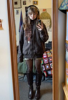 Black Boots Autumn Outfit, Outfit With Pantyhose Casual, Thanksgiving Grunge Outfit, Grunge Winter Outfits Aesthetic, Rainy November Outfit, Tights With Jean Shorts, Jeans With Tights Underneath, Jacket And Tights Outfit, Winter Thanksgiving Outfits