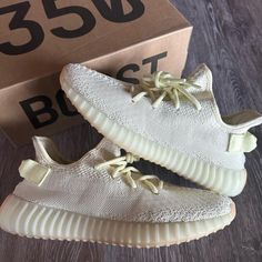 Pre-Owned 2018 Adidas Yeezy Boost 350 V2 "Butter" Size 8.5 Men's Mint Condition, Super Clean, No Flaws Yeezy White, Mens Yeezy, Yeezy Boost 350 V2, Yeezy Shoes, Adidas Yeezy Boost 350, 350 V2, Yeezy Boost 350, Super Clean, Yeezy Boost