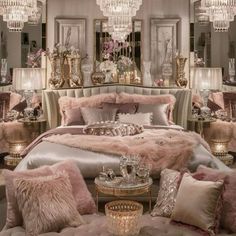 Sparkly Bedroom Ideas, Pretty Bedroom Ideas For Women, Diva Bedroom Ideas, Bachelorette Pad Apartment, Old Hollywood Bedroom, Glam Bedrooms, Diva Bedroom