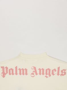 Casual Pink Tops With Logo, Logo Cotton Tops For Loungewear, Cotton Tops With Logo For Loungewear, Long Sleeve Tops With Logo Lettering For Streetwear, Pink Cotton Tops With Ribbed Collar, Pink Cotton Top With Ribbed Collar, White Logo Lettering Tops For Streetwear, White Polo Collar T-shirt With Embroidered Logo, Oversized Long Sleeve Tops With Logo Lettering