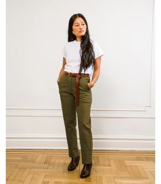 Moss James Work Pant – Loup Khakis Outfit, Tomboy Femme, Classic Workwear, Work Pants Women, Queer Fashion, Leg Work, Workwear Fashion, The James, Pocket Belt