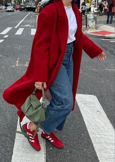 Red Coat Outfit, Mantel Outfit, Adidas Samba Outfit, Trainers Outfit, Denim On Denim