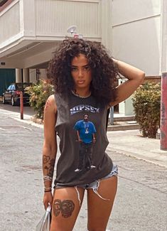 Graphic Tee Outfit Black Women, 2024 Lookbook, Outfits Black Women, Rodeo Outfits, Be Blessed, Baddie Outfits Casual, How To Pose