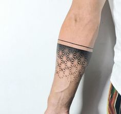 Ignite Your Inner Artisan with Tattoo Pattern  Where Art Meets Imagination. Geometric Tattoo Leg, Geometric Dotwork, Leg Band Tattoos, Men's Tattoos, Band Tattoos For Men, Tattoo Band, Cuff Tattoo