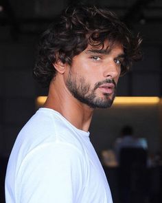 Marlon Teixeira, Men's Long Hairstyles, Corte De Cabelo Masculino, Trending Hairstyles, Curly Hair Men, Long Hair Styles Men, Boy Hairstyles, Long Hair Cuts, Beard Styles