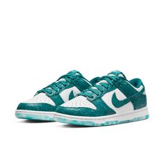 Nike Wmns Dunk Low 'Ocean' DV3029-100 Nike Models, Womens Air Jordans, Nike Sb Dunks Low, Air Jordan 6, Nike Sb Dunks, Sb Dunk, Air Jordan 1 Mid, Jordan 1 Mid, Nike Dunk Low