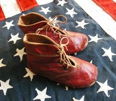 Antique Shoes, Shoe Maker, Crows Nest, Let Freedom Ring, Home Of The Brave, Americana Decor, Old Shoes, Shoes Vintage, Vintage Couture