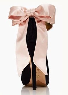 Kate Spade Bow Heels, Shoe Lover, Styling Tips, Heel Shoes, Beautiful Shoes