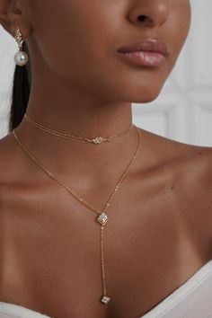 Introducing the versatile Y necklace, a must-have for every outfit!  Crafted with high-quality materials such as 14 karat gold plated, silver plated, or rose gold plated options, this necklace is not only stylish but also hypoallergenic, making it ideal for those with nickel allergies.  Adorned with stunning crystals, it adds a touch of elegance to any ensemble. What sets this necklace apart is its chain extension feature, allowing you to customize its length to your preference.  1 Lariat Neckla Hair Chain Wedding, Formal Jewelry, Bridal Choker, Y Necklace, Party Earrings, Jewelry Lookbook, Elegant Necklaces