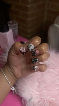 Nail Piercing, Acrylic Nail Set, Casual Nails, Pretty Nail Designs, Pretty Nail Art Designs