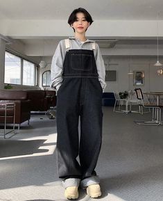 Ootd Overall, Minimal Style Outfits, Jumpsuit Outfits, Korean Outfit Street Styles, Clothing Female, Overall Jumpsuit, Minimal Fashion, Leotards, One Piece Swimsuit