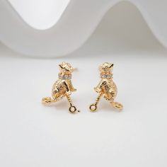 Cute Cat Earring Post, 18K Gold, S925 Silver Pin Nickel Free Earrings, Kitty Earring Animal Head Ear Stud with Loop ZX095 Quantity: 1 Pair/ 10 Pairs Size: 11.8*10.3mm Colour: 18K Gold Material: Brass, 18K real gold Plated, S925 Silver Ear Pin *We do not accept returns or exchanges for earring posts (including hoops and hooks) of any kind for hygienic reasons. No one wants to purchase earring posts that someone else may have put in their ears to test! You can count on your posts being clean and u Cat Earring, Jewelry Pliers, Ear Pins, Animal Head, Nickel Free Earrings, Earring Post, Free Earrings, Silver Pin, Ear Stud