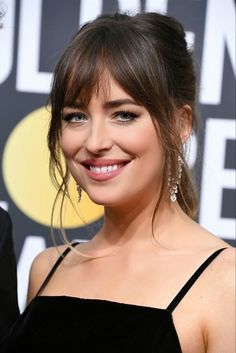 Hair Up With Curtain Bangs, Celebrity Hair Stylist, Fringe Hairstyles, Wispy Bangs, Long Hair With Bangs, Trendy Haircuts, Short Hair With Bangs, Curtain Bangs