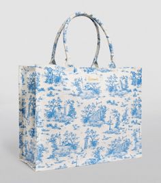 Harrods Toile Grocery Shopper Bag | Harrods US Patchwork, British Style, Blue Toile, Iconic London, London Landmarks, Pretty Bags, Cute Bags, Shopper Bag, Green Bag