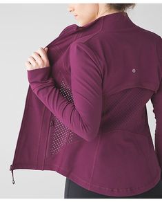 lululemon red-grape-define-exhale Clothes Lululemon, Red Grape, Workout Attire, Workout Outfit, Urban Style, Athletic Fashion