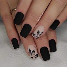 Best Simple Nail Designs, Matt Blue Nails Design, Cocktail Party Nails Classy, Natural Nails With Black Design, Black Summer Nails Designs, Cool Simple Nails, Ring Finger Design Nails, Black Flowers Nails, Short Nail Color Ideas