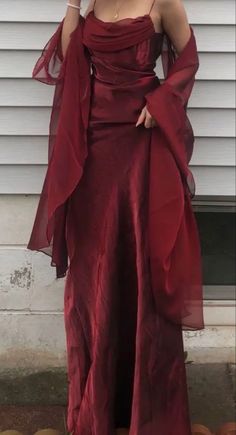 Wine Red Prom Dress, Burgundy Prom Dresses, Burgundy Prom Dress Long, Burgundy Prom, Simple Prom Dress, Spaghetti Strap Prom Dress, Burgundy Prom Dress, Prom Dress Inspiration, Pretty Prom Dresses