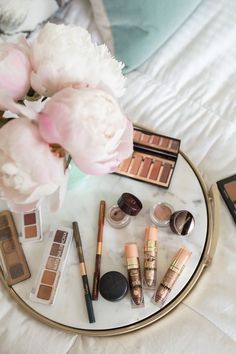 Eye makeup tops off every makeup look & I have some amazing products I'm seriously loyal too. My favorite eye makeup roundup includes: palettes, primers, liners & more! Makeup 2022, Face Crystals, Inspiration Pics, Sephora Favorites, Neutral Eyes, Beauty Routine Tips, Single Eyeshadow