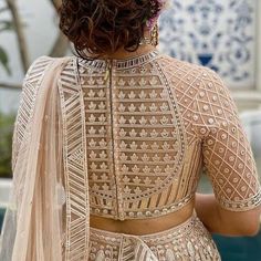 Saree Blouse Back, Bridal Blouse Design, Blouse Back Neck Design, Back Neck Design, Blouse Back