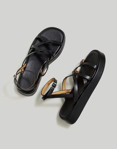 The Sabina Flatform Sandal Comfy Sandals, Leather Industry, Sandals Outfit, Shoes Flats Sandals, Flatform Sandals, Madewell Shoes, Swag Shoes, Comfortable Sandals, Sandals Summer