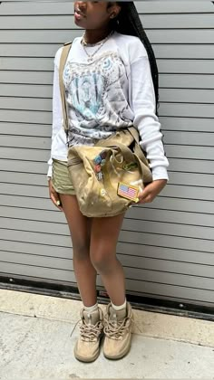 Mihara Outfit, Earthy Clothing Style, Yeezy Boots, Fashionista Clothes