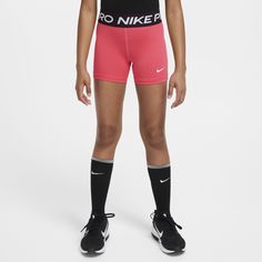 The Nike Pro Shorts are a super-duper stretchy, supportive layer that can be worn alone, or under your shorts or uniform. Add in Dri-FIT technology and sweat has no chance. Nike Pros, Short Nike Pro, Short Nike, Shorts For Girls, Pro Shorts, Nike Pro Shorts, Girls Shorts, Shorts Nike, Super Duper