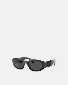 Medusa Biggie Sunglasses Black | Versace US Versace Medusa Biggie Sunglasses, Versace Sunglasses Women, 90s Hiphop, Sunglasses Versace, Versace Black Sunglasses, 90s Hip Hop, Versace Sunglasses, Mens Eyewear, Hip Hop Culture