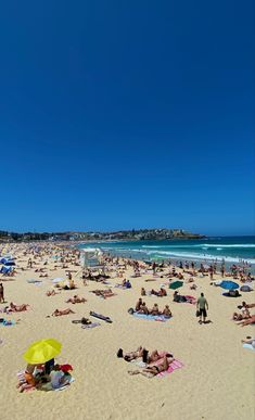 Bondi beach Goals 2025, Bondi Beach Sydney, Australian Beach, Summer 3, Bondi Beach, Summer 24, Sea Beach, Travel Goals