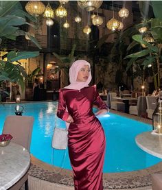 Birthday Outfits For Hijabis, Stain Dress Hijab, Satin Dresses Long Hijab, Birthday Dress Modest, Pretty Modest Dresses, Hijabi Satin Dress, Hijabi Silk Dress, Hijabi Evening Dresses, Modest Birthday Dress