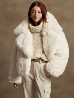 Reversible Faux Fur Down Jacket | Banana Republic Oversized Fur Jacket Outfit, White Fur Jacket Outfit, 90s Luxury, Fur Jacket Outfit, White Fur Jacket, White Fur Coat, Mama Gifts, White Faux Fur, White Fur