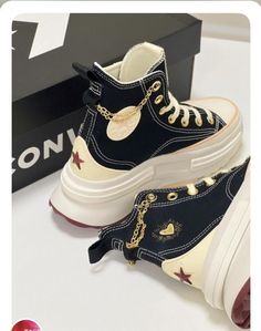 Zapatillas Aesthetic, Kpop Shoes, Best Sandals For Men, Cute Converse Shoes, Mode Shoes, Dr Shoes