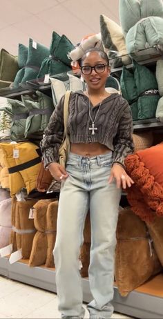 Quenlin Blackwell Outfits, Fashion Killa Winter, Windy Outfits, Girly Outfits Black, Girly Outfits Black Women, Highschool Fits, Outfits Black Women, Women Streetwear, Outfit Inspo Casual