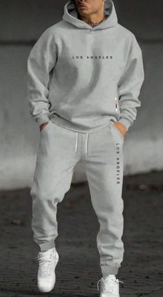 Sporty Outfits Men, Bra Tape, Guys Fashion Casual, Man Dressing Style, Pajama Outfits, Smart Men, Effortlessly Chic Outfits, Winter Outfit Inspiration, Mens Fashion Fall