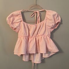 Size Small Shein Never Worn Cute Puff Sleeve Top, Baby Pink Tie, Baby Pink Outfit, Pink Bow Top, Preppy Chic Outfits, Cool Looks, Bow Tie Top, Summer Outfits For Women, Fashion Top Outfits