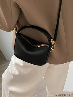 BagForLove - Compact Twist Lock Bucket Bag with Top Handle Bucket Bag Style, Vintage Clutch Purse, Black Bucket Bag, Cloud Bag, Mini Twists, Grey Bag, Bags For Teens, Beige Bag, Mini Pouches