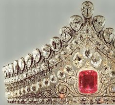 Pink and White Diamond Diadem, Russia (1810) Bohol, Bridal Jewels, Crown Royal, Crown Jewels