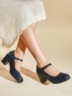 Navy Blue Elegant Collar    Mary Jane Embellished   Women Shoes Navy Blue Dress Shoes, Low Block Heel Pumps, Work Pumps, Womens Low Heels, Work Shoes Women, Mary Jane Shoes Womens, Round Toe Pumps, Solid Color Dress, Mary Jane Heels