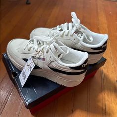 Brand New Nbw Reebok Shoes Size 8. Comes With Box And Tags. Black White, Fitness Wear, Rebox Shoes, Reebok Black, Reebok Shoes, Womens Reebok, Womens Shoes Sneakers, Shoes Sneakers, Women Shoes