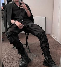 Goth Mens Fashion, Techno Fashion, Boyfriend Outfit, Trendy Boy Outfits, Black Wardrobe, Cool Outfits For Men