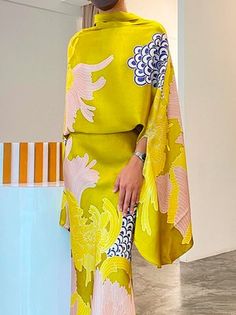 Colorful Suits For Women, Creative Cocktail Attire, Flower Outfit, July Design, Colorblock Pants, Orange Floral Dress, Mock Neck Blouse, Buy Shirts, Loose Shirts