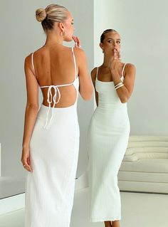 Maxi dressAdjustable shoulder straps. scooped neckline. exposed back. high leg slitGood stretch. fully lined 95% polyester 5% elastaneCold gentle machine wash Tall Maxi Dress, Petite Maxi Dress, Shower Outfits, Maxi Dress White, Polly Dress, Fleece Dress, Prom Outfits, Grad Dresses, Outerwear Outfit