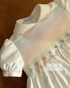 Smocking Frocks For Kids, Smocking Frocks, Smock Dress Pattern, Cotton Frocks For Kids, Crochet Sweater Design, Frocks For Kids