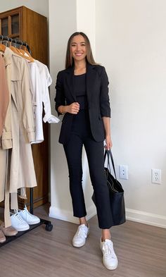 Slacks And Sandals Outfit, Work Event Casual Outfit, Fitness Interview Outfit, Business Casual Outfits For Conference Women, Womens Work Conference Outfits, Women’s Work Conference Outfits, Business Casual Outfits For Women Conference, White Shoes Work Outfit, Business Trip Carry On Packing