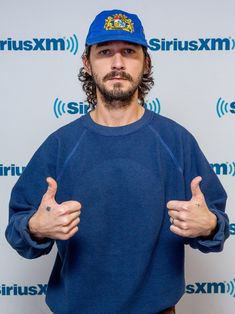 Here’s Why Shia LaBeouf Always Dresses Like a Broke College Student | GQ Shia Labeouf Style, Cool Attitude, Outfits Hombre, Child Actors, How To Make Shorts, College Student, Vintage Sports, Casual Streetwear