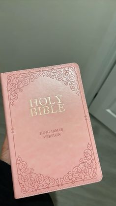 bible | king james version | pink Pink Bible Aesthetic, Bible Verses About Beauty, Easy Bible Study, Pink Bible, Holly Bible, Prayer Vision Board, Bible King James Version