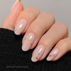 Nail Art Noel, Light Nail, Light Nails, Simple Gel Nails, Pretty Gel Nails